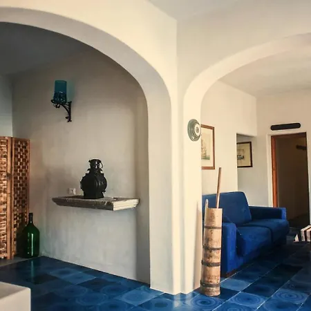 Holiday home Quattrocchi - Giardino E Terrazzi Con Vista Panoramica Sul Mare, Etna E Vulcano