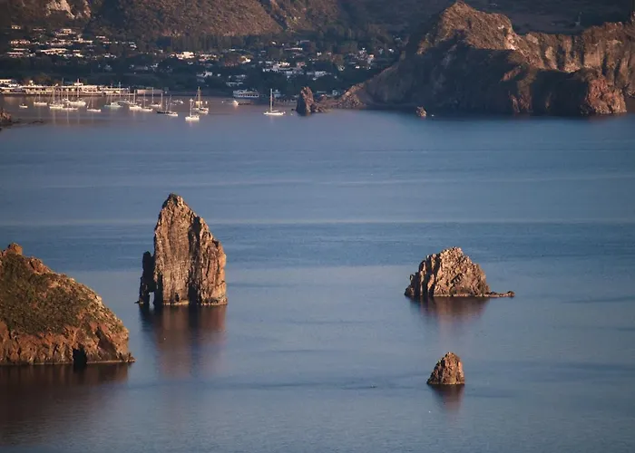 Quattrocchi - Giardino E Terrazzi Con Vista Panoramica Sul Mare, Etna E Vulcano