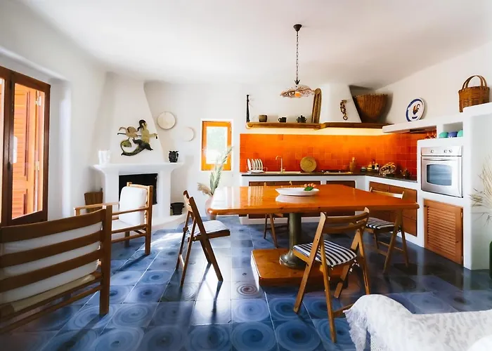 Quattrocchi - Giardino E Terrazzi Con Vista Panoramica Sul Mare, Etna E Vulcano * Città di Lipari