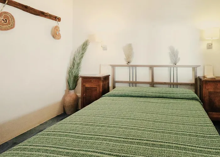 Quattrocchi - Giardino E Terrazzi Con Vista Panoramica Sul Mare, Etna E Vulcano Lipari (Isola Lipari)