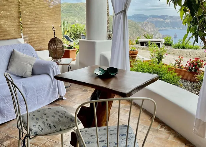 Quattrocchi - Giardino E Terrazzi Con Vista Panoramica Sul Mare, Etna E Vulcano