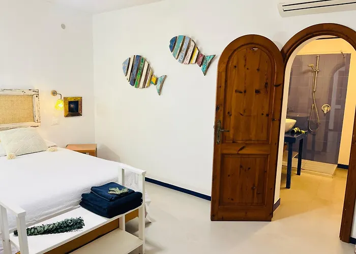 Quattrocchi - Giardino E Terrazzi Con Vista Panoramica Sul Mare, Etna E Vulcano *