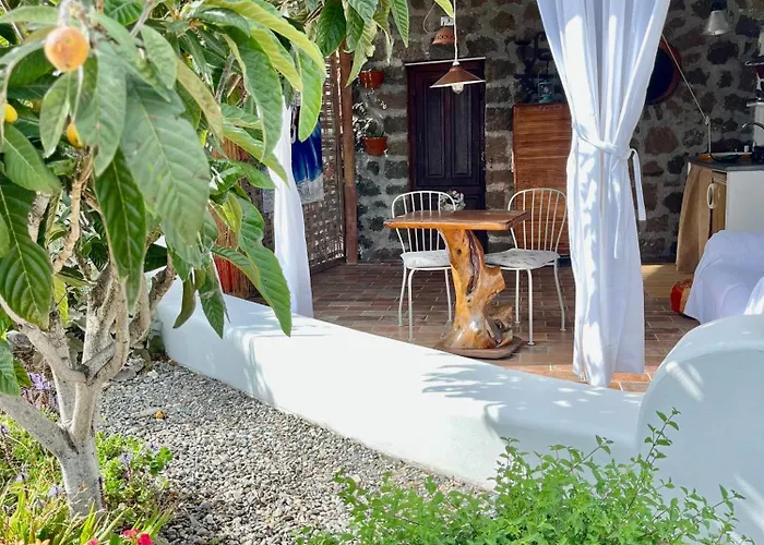 Feriehus Quattrocchi - Giardino E Terrazzi Con Vista Panoramica Sul Mare, Etna E Vulcano
