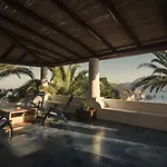 Quattrocchi - Giardino E Terrazzi Con Vista Panoramica Sul Mare, Etna E Vulcano *