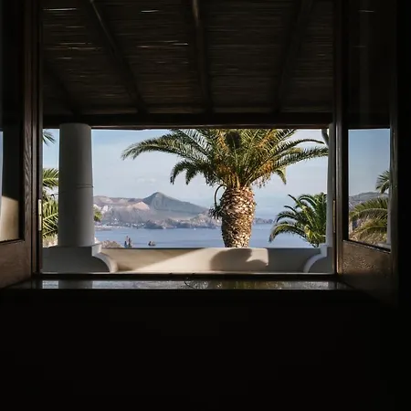 Quattrocchi - Giardino E Terrazzi Con Vista Panoramica Sul Mare, Etna E Vulcano Feriehus *