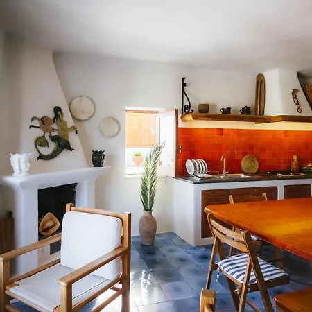Prázdninový dům Quattrocchi - Giardino E Terrazzi Con Vista Panoramica Sul Mare, Etna E Vulcano *