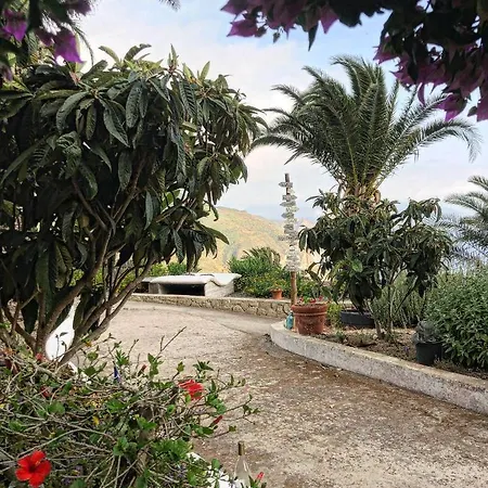 Quattrocchi - Giardino E Terrazzi Con Vista Panoramica Sul Mare, Etna E Vulcano 리파리