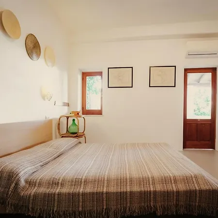 Ferienhaus Quattrocchi - Giardino E Terrazzi Con Vista Panoramica Sul Mare, Etna E Vulcano