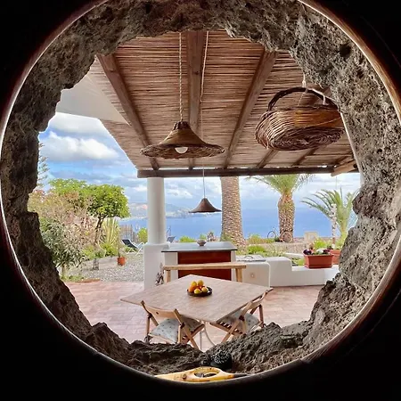 Quattrocchi - Giardino E Terrazzi Con Vista Panoramica Sul Mare, Etna E Vulcano