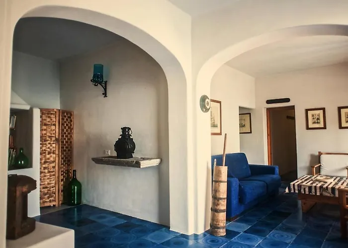 Semesterbostad Quattrocchi - Giardino E Terrazzi Con Vista Panoramica Sul Mare, Etna E Vulcano