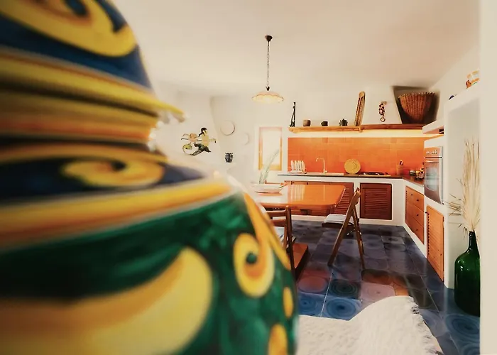 Quattrocchi - Giardino E Terrazzi Con Vista Panoramica Sul Mare, Etna E Vulcano Semesterbostad