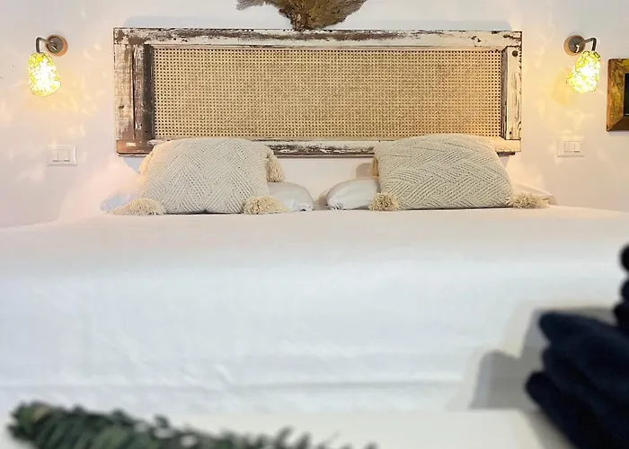 Quattrocchi - Giardino E Terrazzi Con Vista Panoramica Sul Mare, Etna E Vulcano Semesterbostad